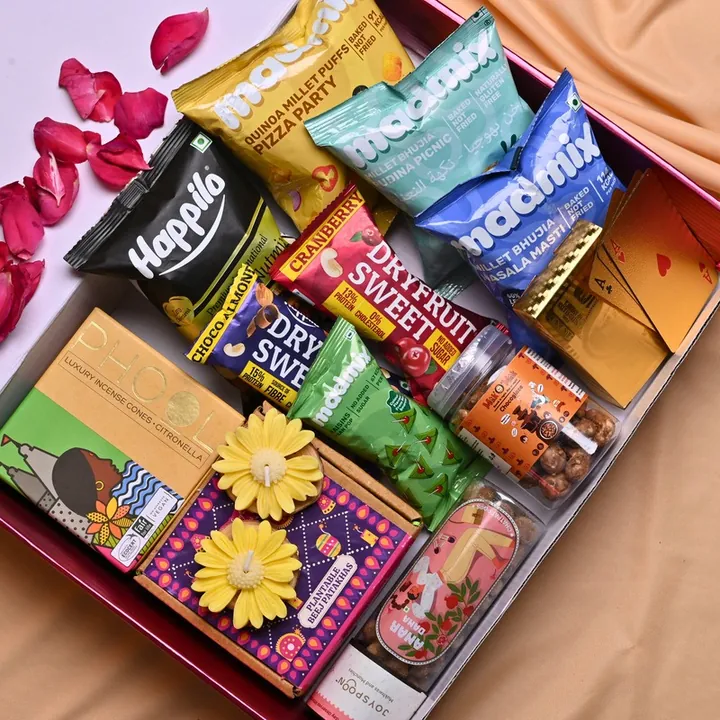 Joyful Heritage Celebration Hamper, a Diwali gift hamper with Happilo Nutmix, Happilo Dryfruit Sweets and Madmix Bhujiya